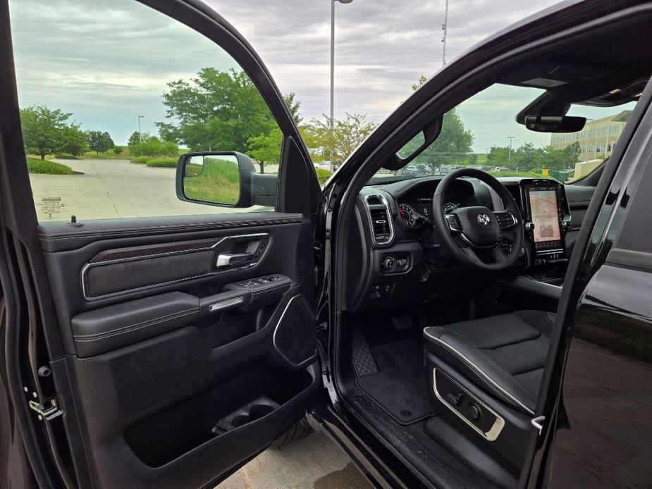 new 2025 Ram 1500 car, priced at $57,827