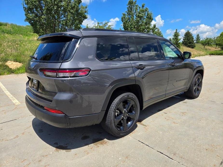 new 2024 Jeep Grand Cherokee L car, priced at $44,198