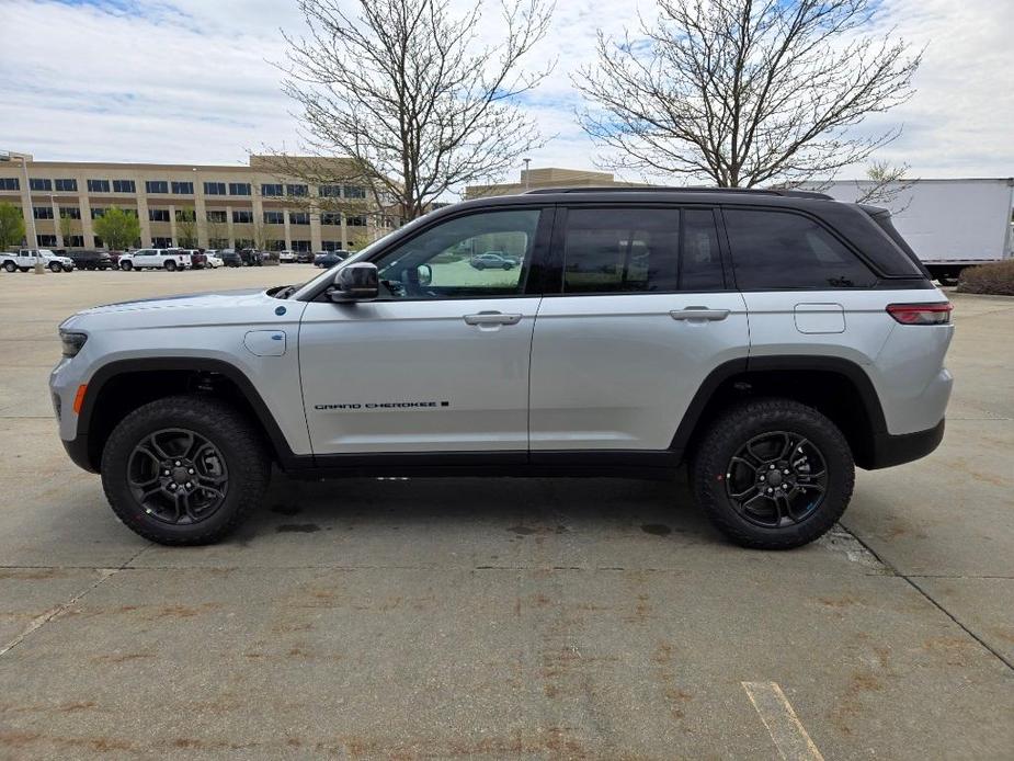 new 2024 Jeep Grand Cherokee 4xe car, priced at $44,870