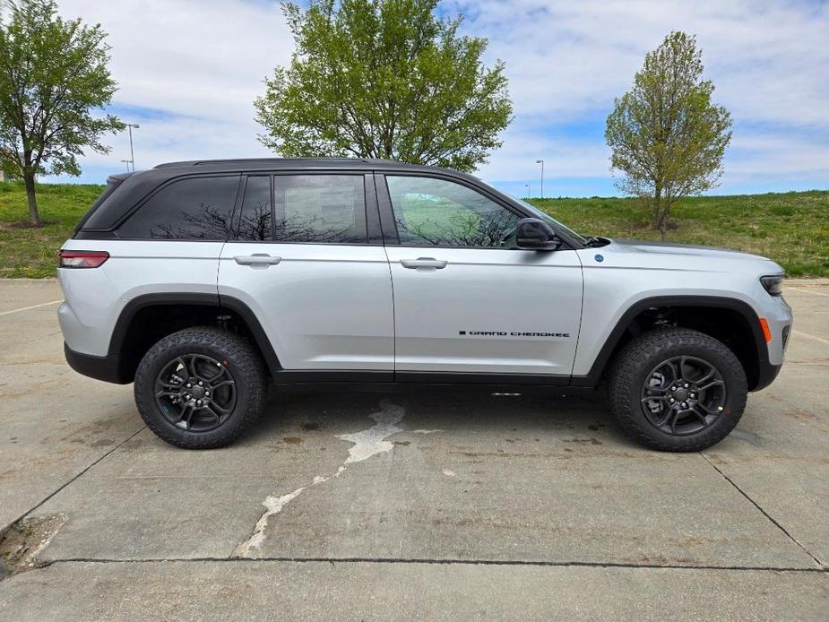 new 2024 Jeep Grand Cherokee 4xe car, priced at $44,870