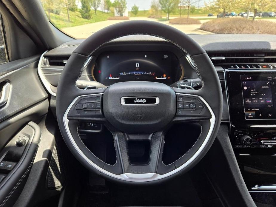 new 2024 Jeep Grand Cherokee L car, priced at $43,302