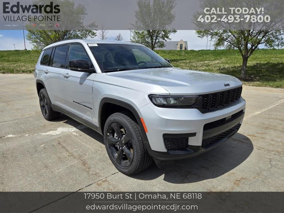 new 2024 Jeep Grand Cherokee L car, priced at $43,302