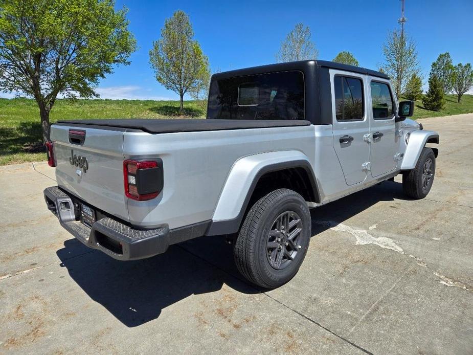 new 2024 Jeep Gladiator car, priced at $47,695