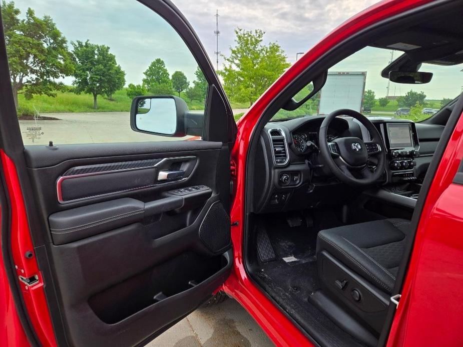 new 2025 Ram 1500 car, priced at $45,152