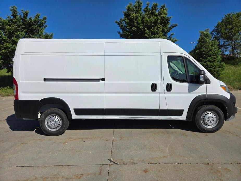 new 2024 Ram ProMaster 2500 car, priced at $44,681