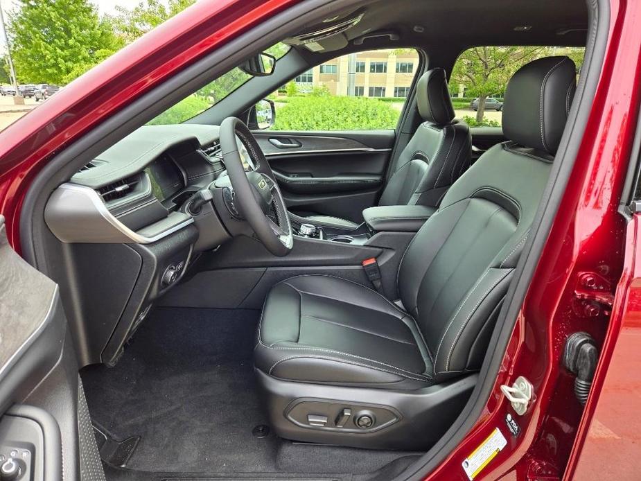 new 2024 Jeep Grand Cherokee L car, priced at $43,441