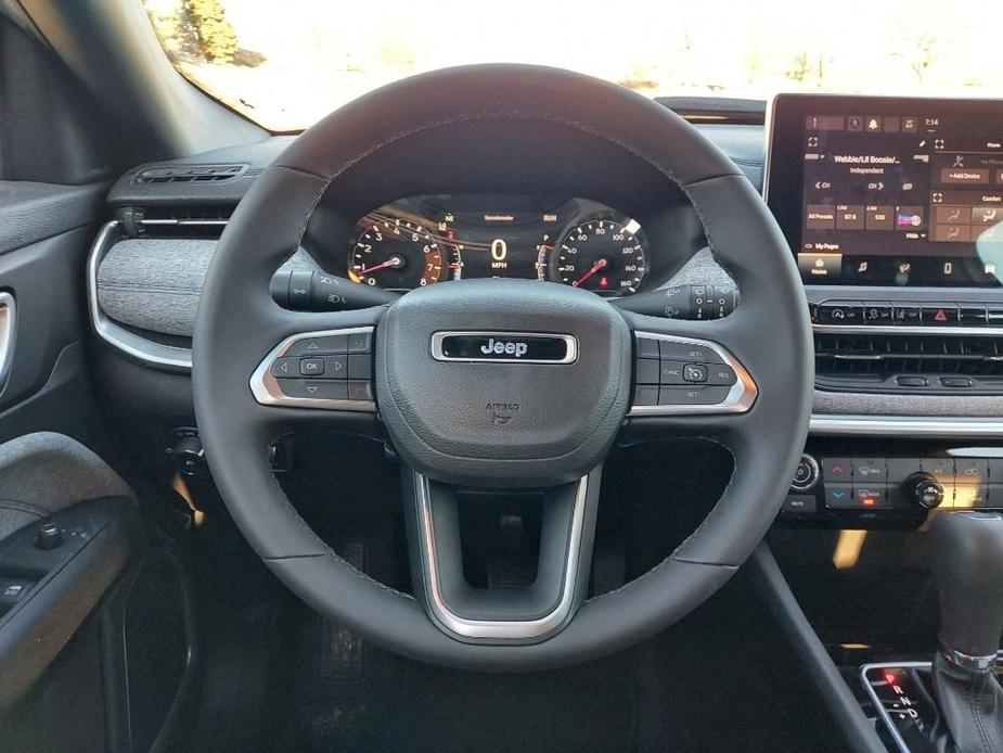 new 2023 Jeep Compass car, priced at $30,000