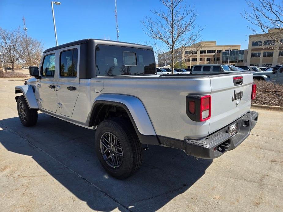 new 2024 Jeep Gladiator car, priced at $40,065