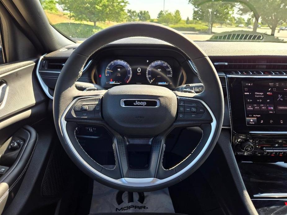 new 2024 Jeep Grand Cherokee L car, priced at $43,302