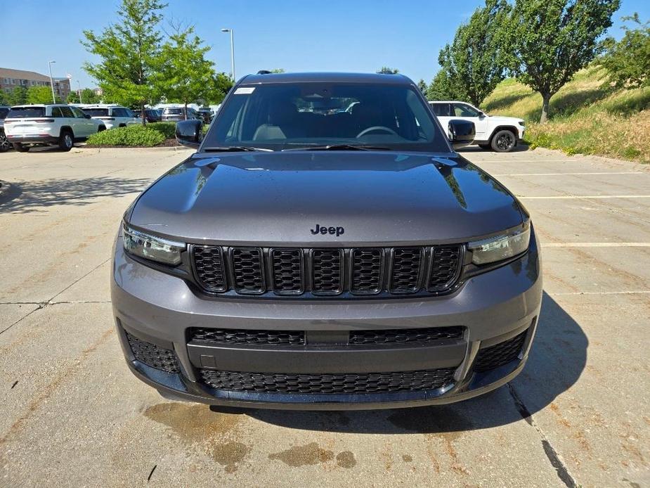 new 2024 Jeep Grand Cherokee L car, priced at $43,302