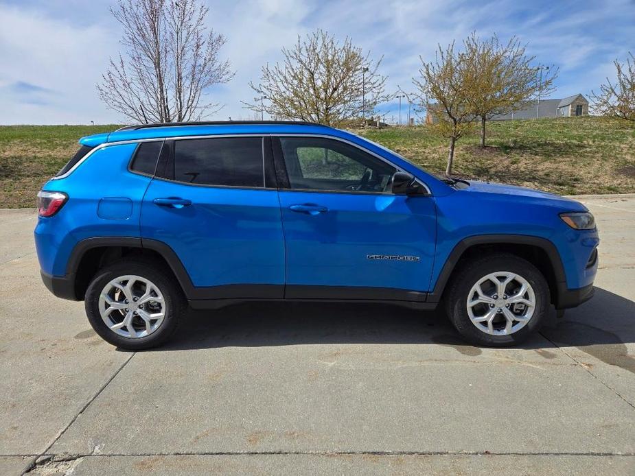 new 2024 Jeep Compass car, priced at $26,375