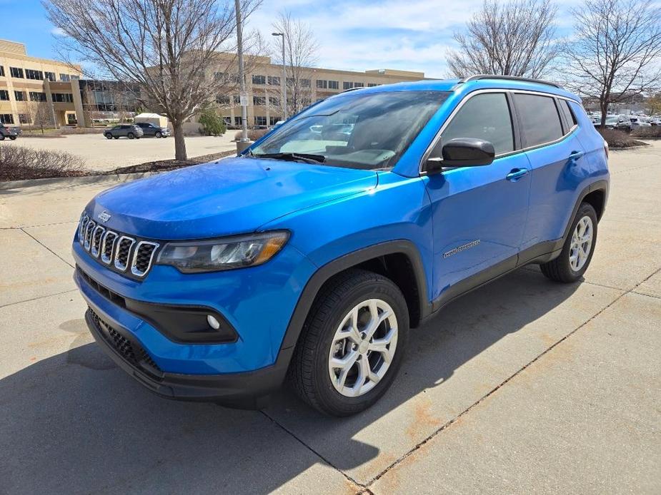 new 2024 Jeep Compass car, priced at $26,375