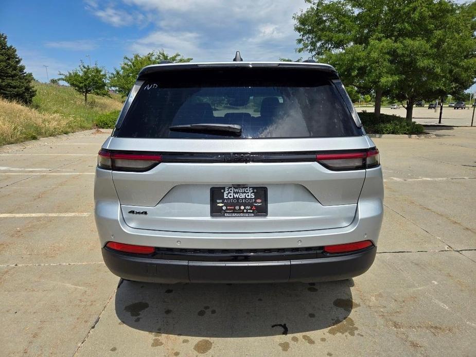 new 2024 Jeep Grand Cherokee car, priced at $41,842