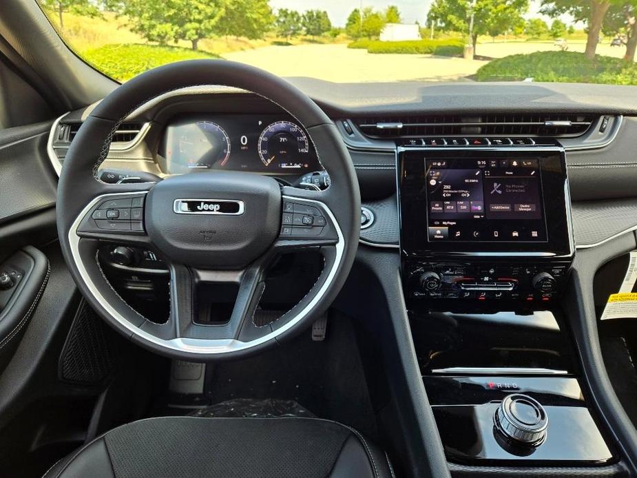 new 2024 Jeep Grand Cherokee car, priced at $41,842