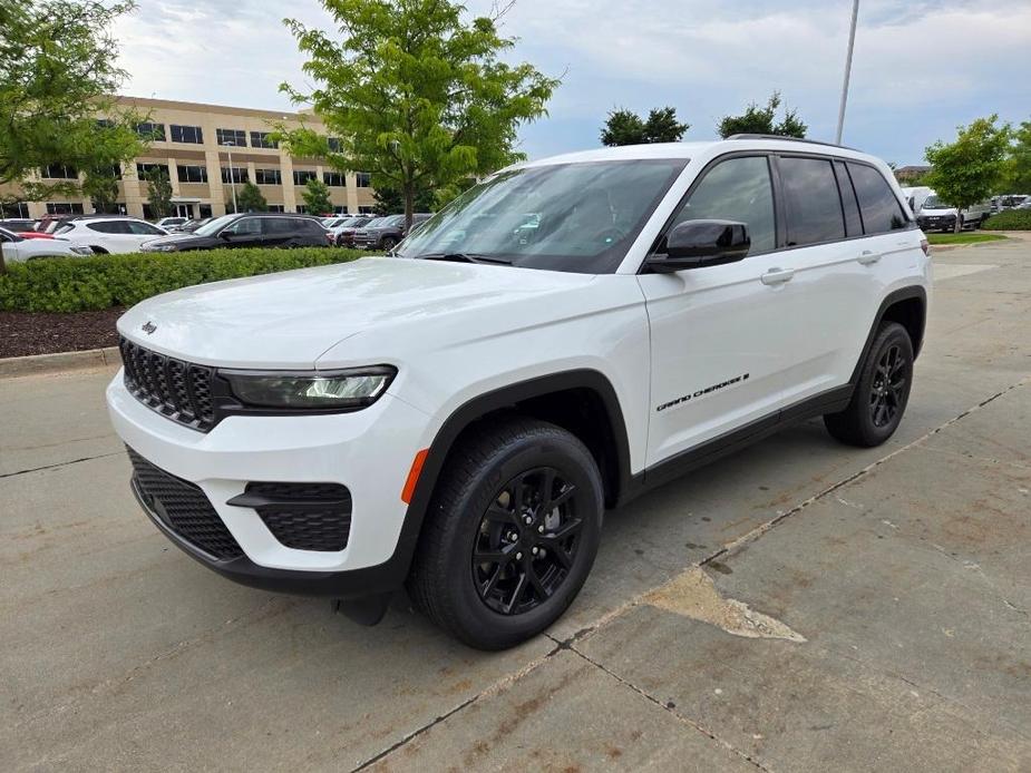 new 2024 Jeep Grand Cherokee car, priced at $39,376