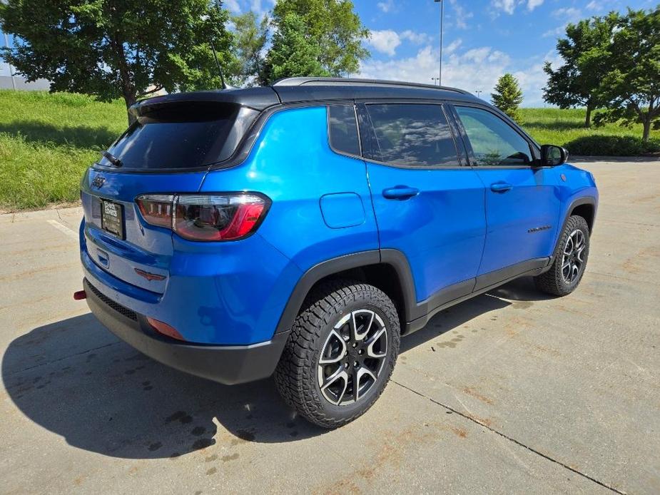 new 2024 Jeep Compass car, priced at $32,391