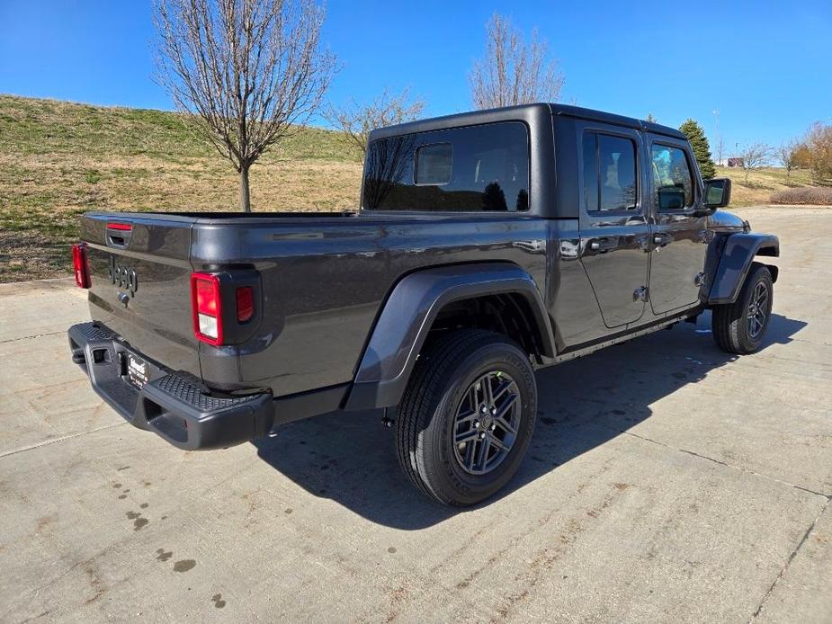 new 2024 Jeep Gladiator car, priced at $41,951