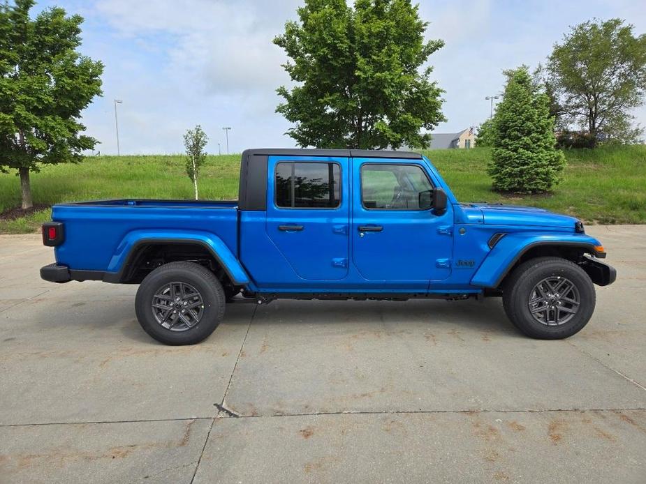 new 2024 Jeep Gladiator car, priced at $41,951