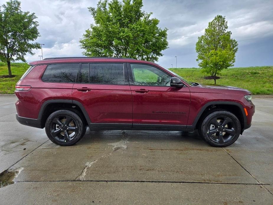 new 2024 Jeep Grand Cherokee L car, priced at $49,143