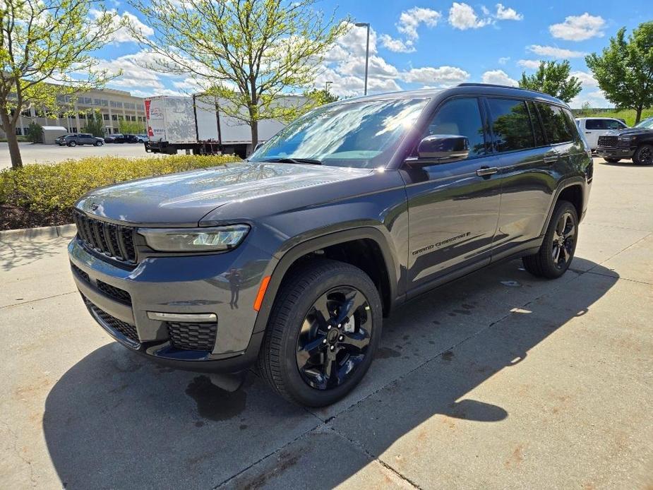 new 2024 Jeep Grand Cherokee L car, priced at $45,644