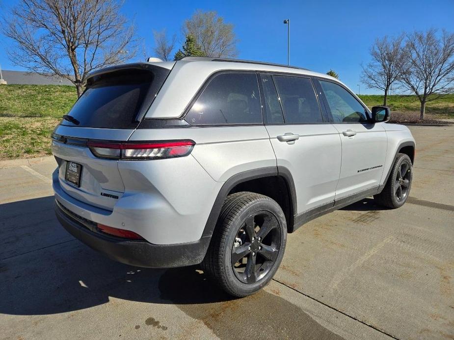 new 2024 Jeep Grand Cherokee car, priced at $43,934