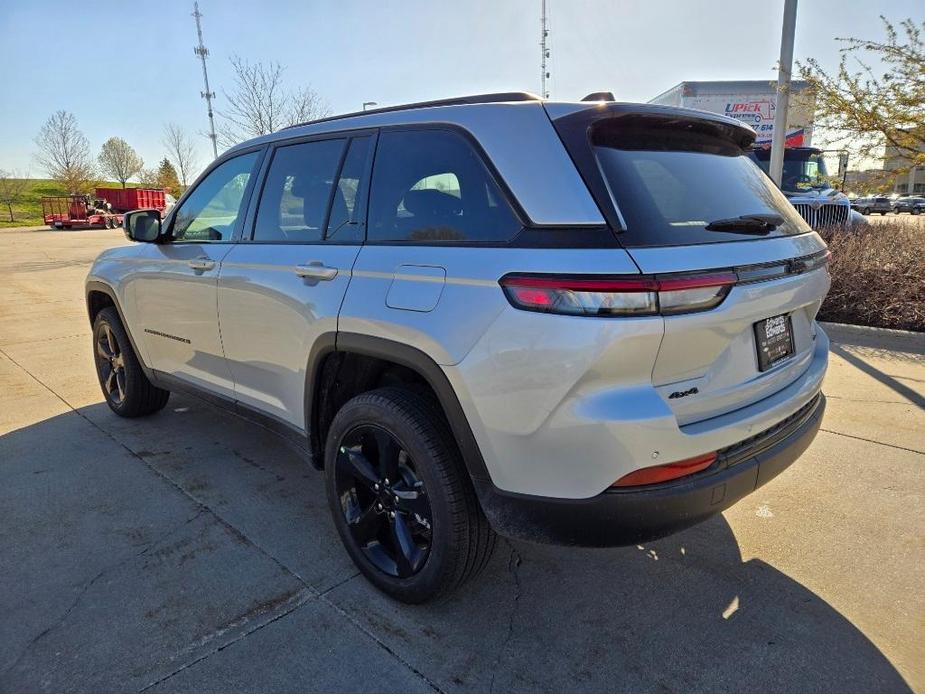 new 2024 Jeep Grand Cherokee car, priced at $43,934