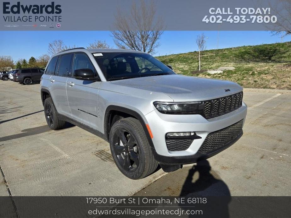 new 2024 Jeep Grand Cherokee car, priced at $43,934