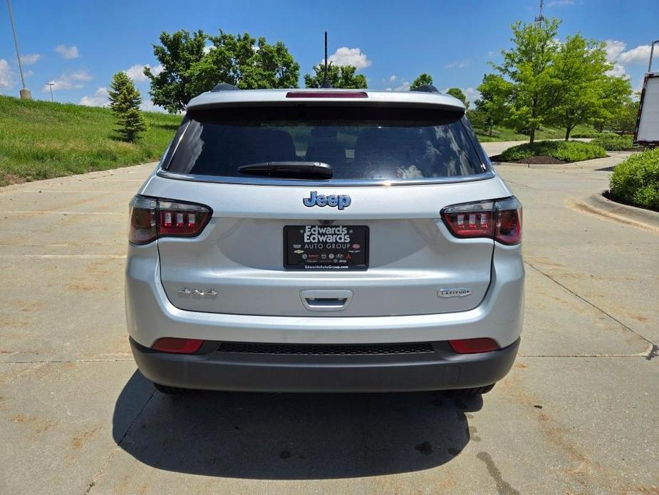 new 2024 Jeep Compass car, priced at $25,875