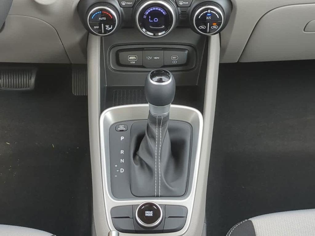 new 2025 Hyundai Venue car, priced at $23,738