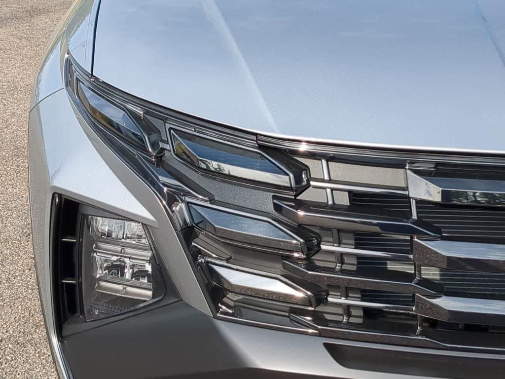 new 2025 Hyundai Tucson car, priced at $35,110