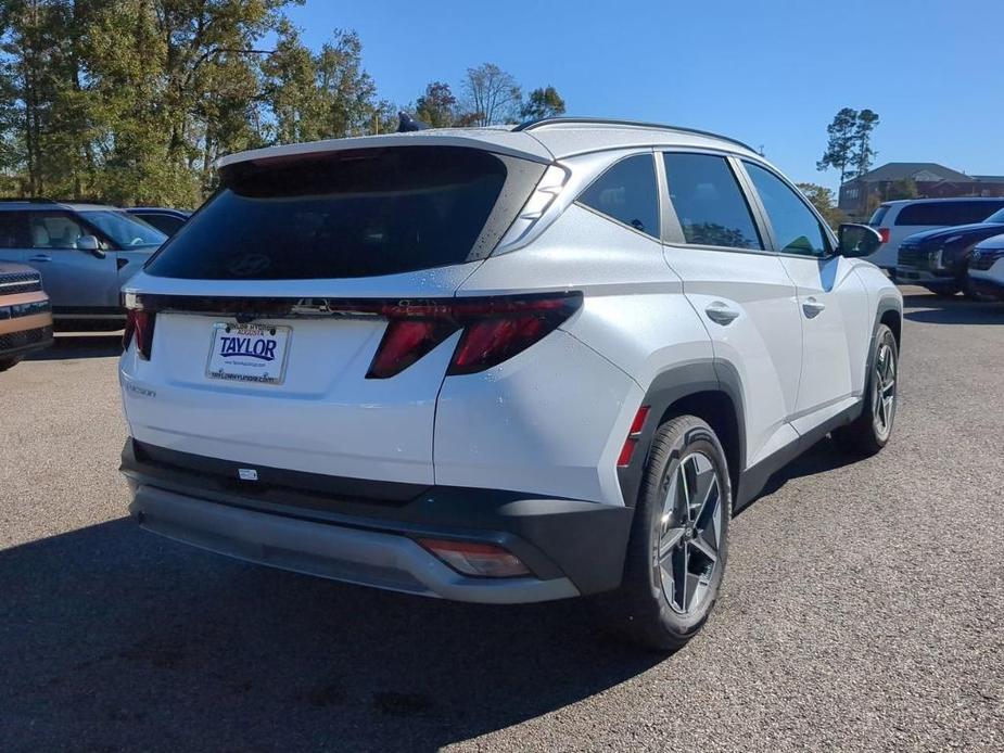 new 2025 Hyundai Tucson car, priced at $33,025