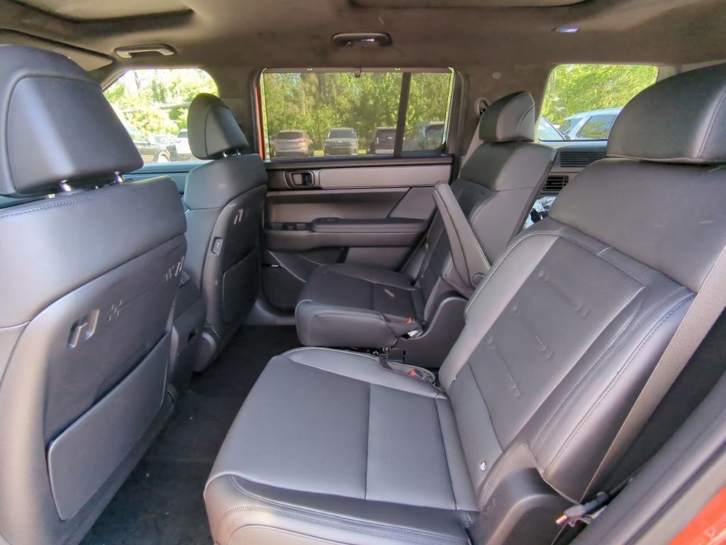 new 2025 Hyundai Santa Fe car, priced at $50,935