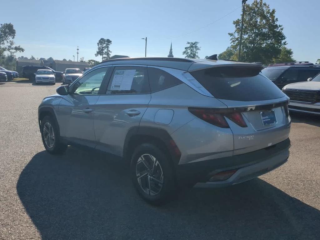 used 2025 Hyundai TUCSON Hybrid car, priced at $32,988