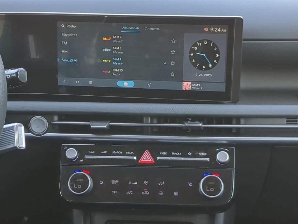 used 2025 Hyundai TUCSON Hybrid car, priced at $32,988