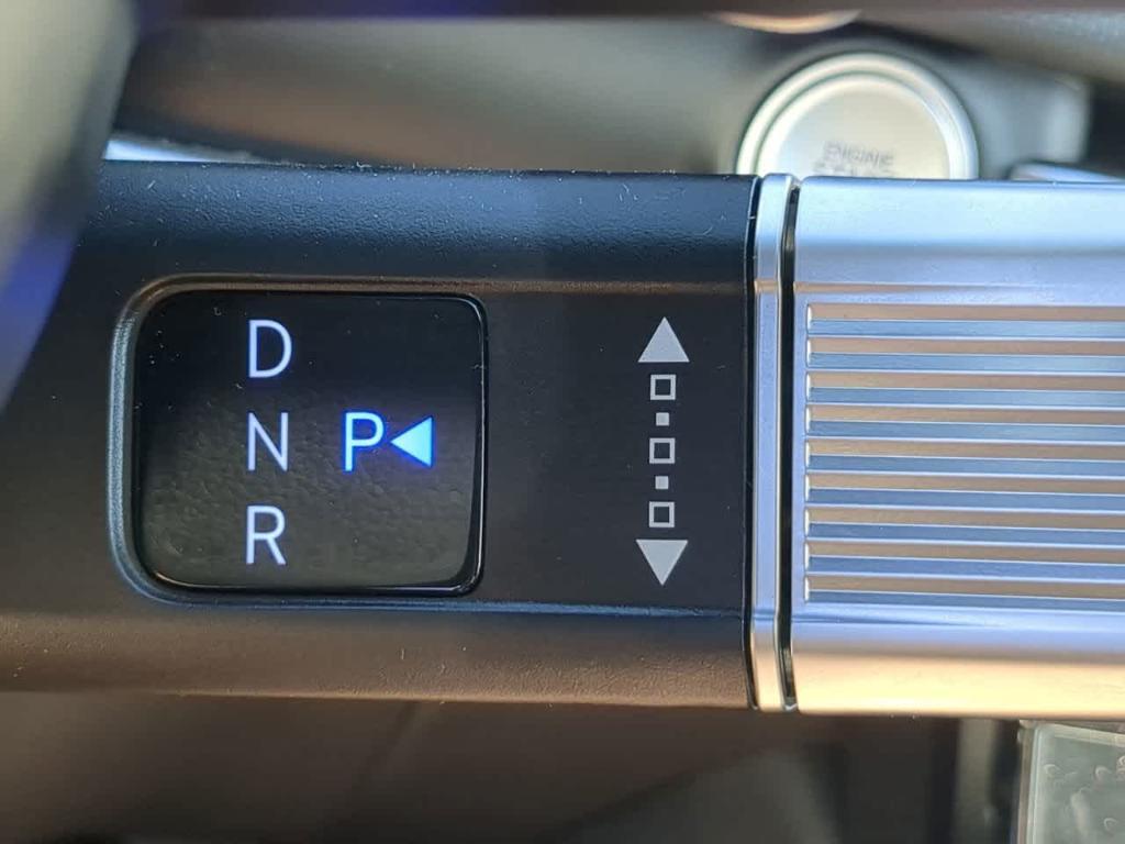 used 2025 Hyundai TUCSON Hybrid car, priced at $32,988