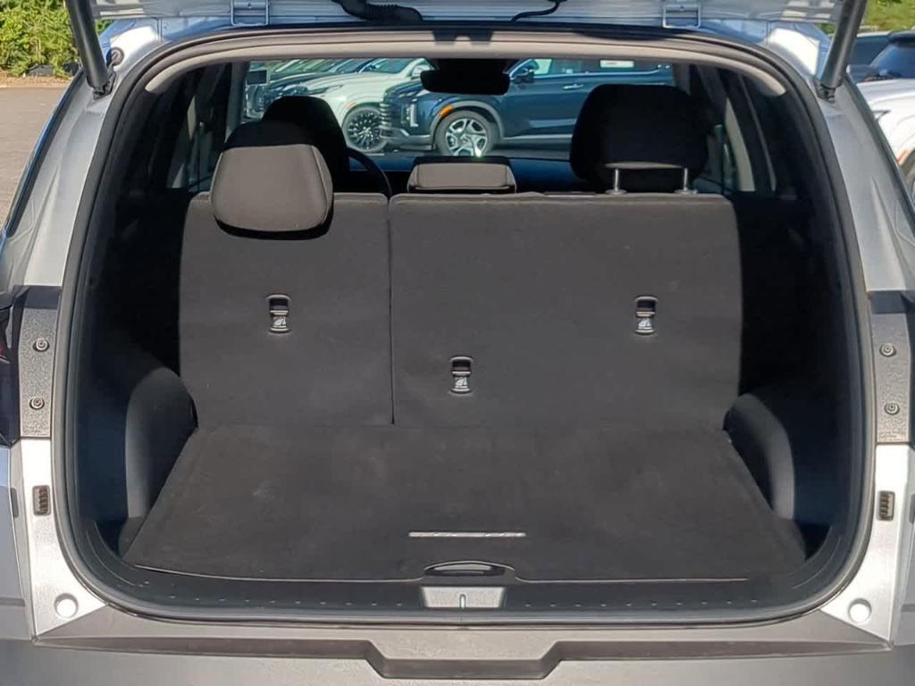 used 2025 Hyundai TUCSON Hybrid car, priced at $32,988