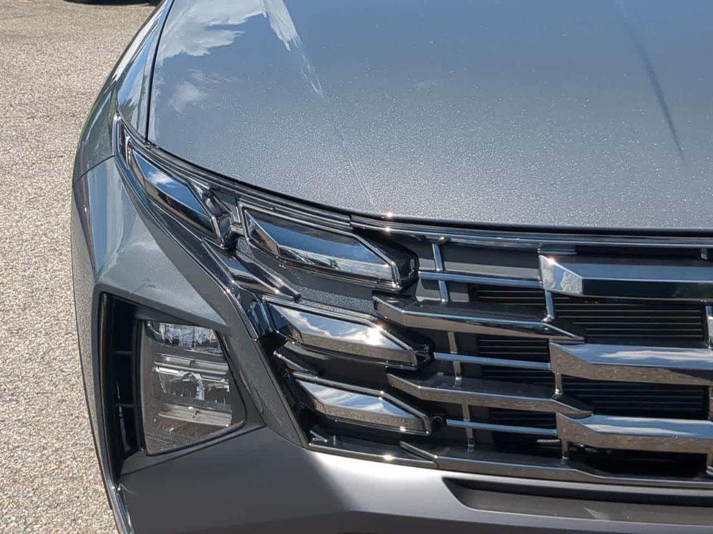 new 2025 Hyundai Tucson car, priced at $37,225