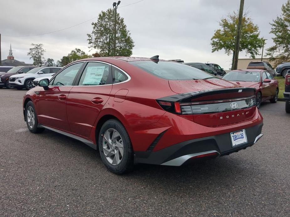 new 2025 Hyundai Sonata car, priced at $28,880