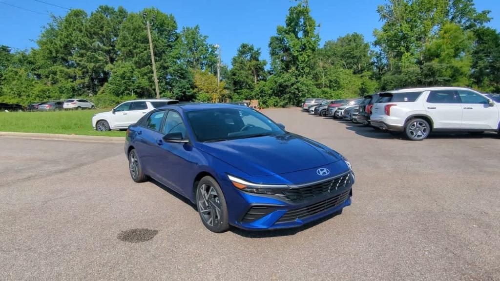 new 2025 Hyundai Elantra car, priced at $25,035