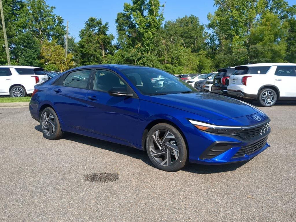 new 2025 Hyundai Elantra car, priced at $25,035