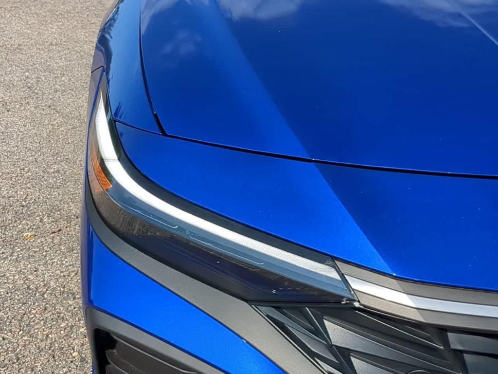 new 2025 Hyundai Elantra car, priced at $25,035