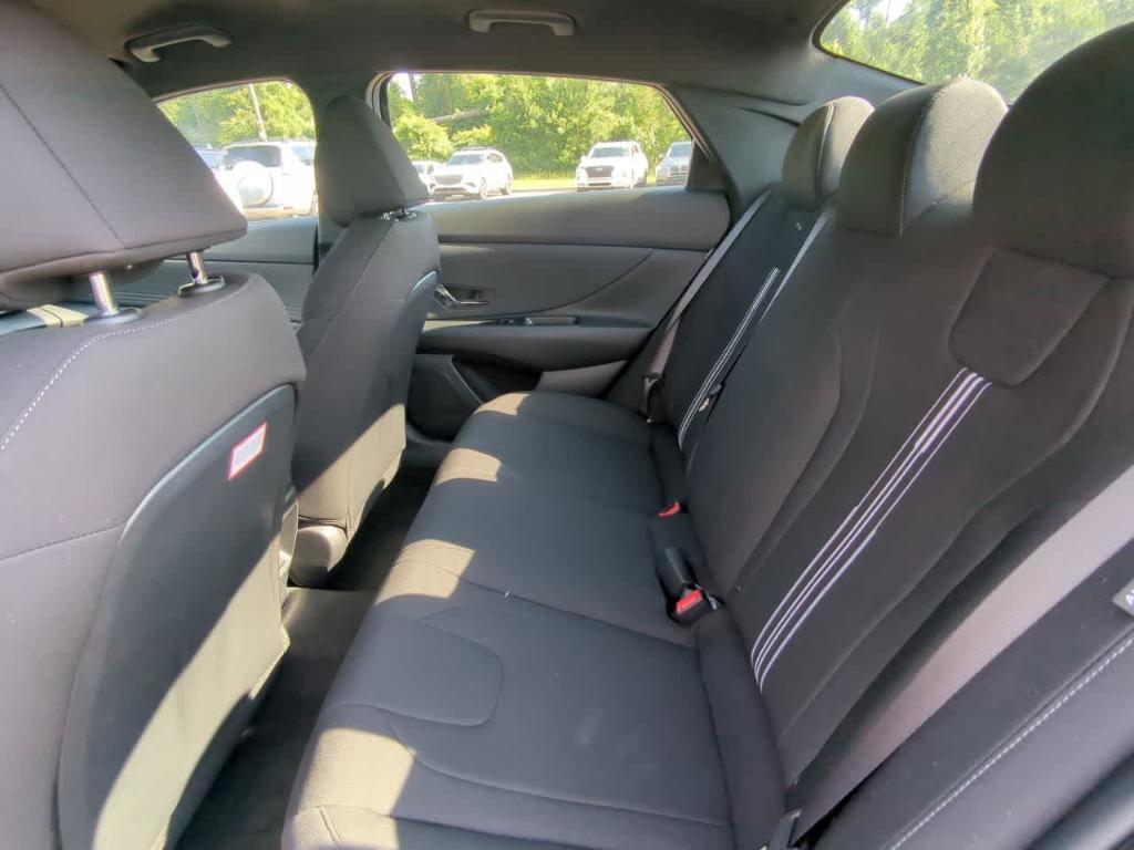 new 2025 Hyundai Elantra car, priced at $25,035