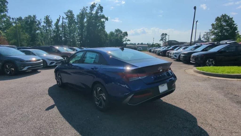 new 2025 Hyundai Elantra car, priced at $25,035