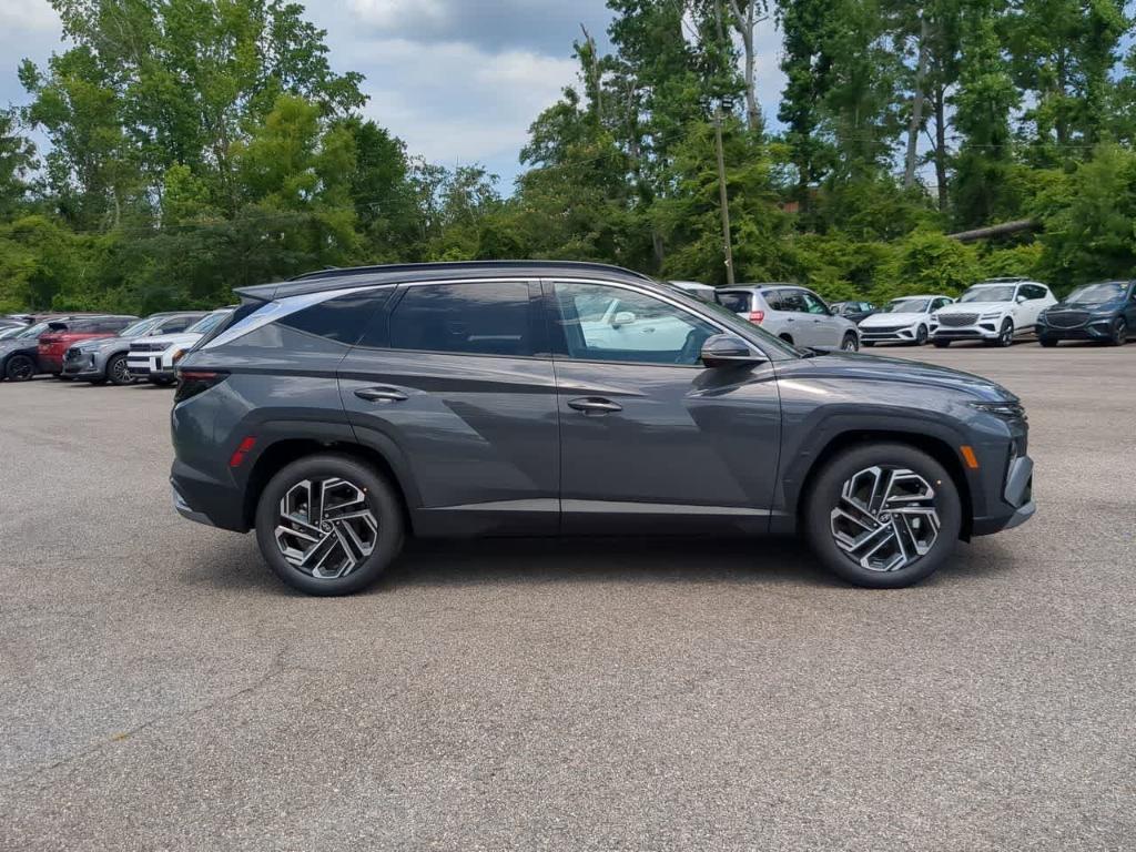 new 2025 Hyundai Tucson car, priced at $40,690