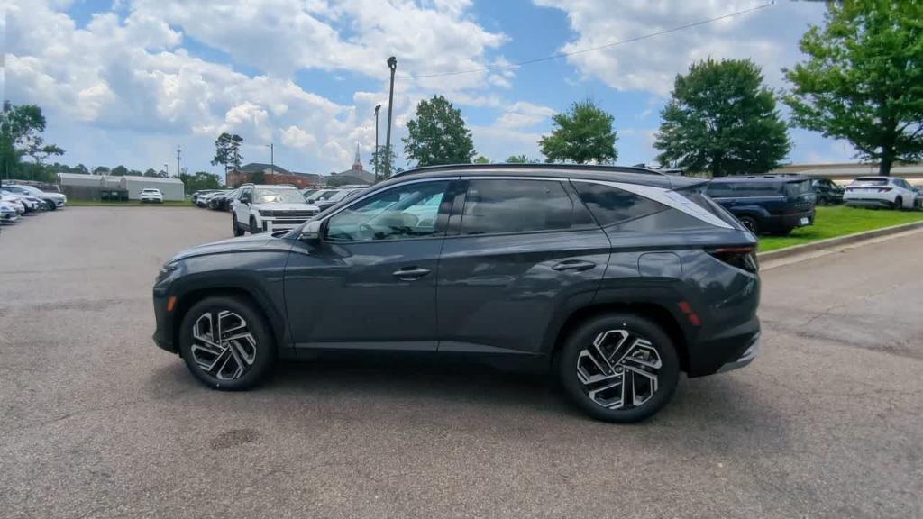 new 2025 Hyundai Tucson car, priced at $40,690