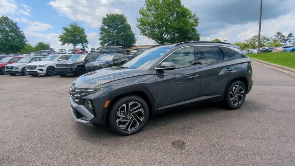 new 2025 Hyundai Tucson car, priced at $40,690