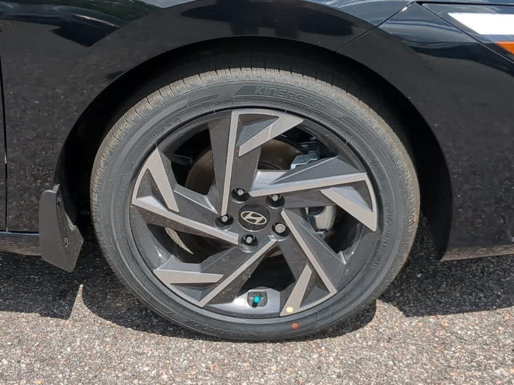 new 2025 Hyundai ELANTRA HEV car, priced at $30,310