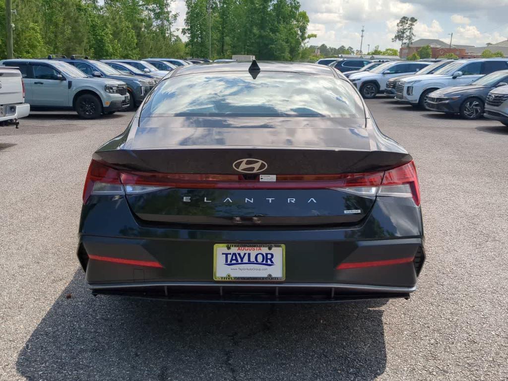 new 2025 Hyundai ELANTRA HEV car, priced at $30,310