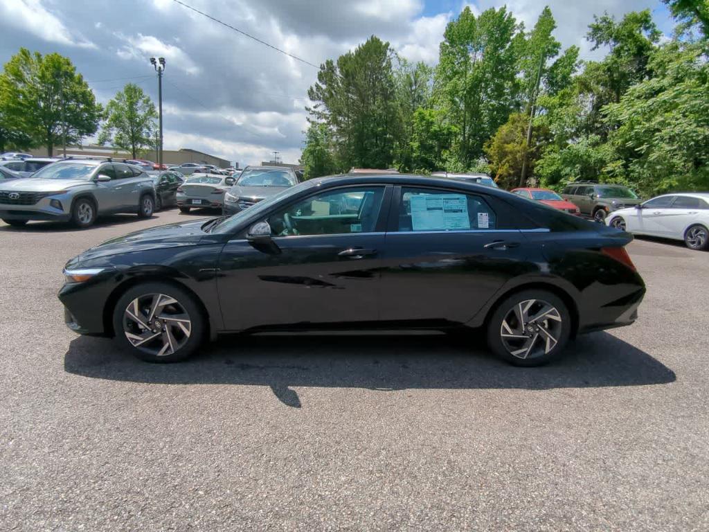 new 2025 Hyundai ELANTRA HEV car, priced at $30,310