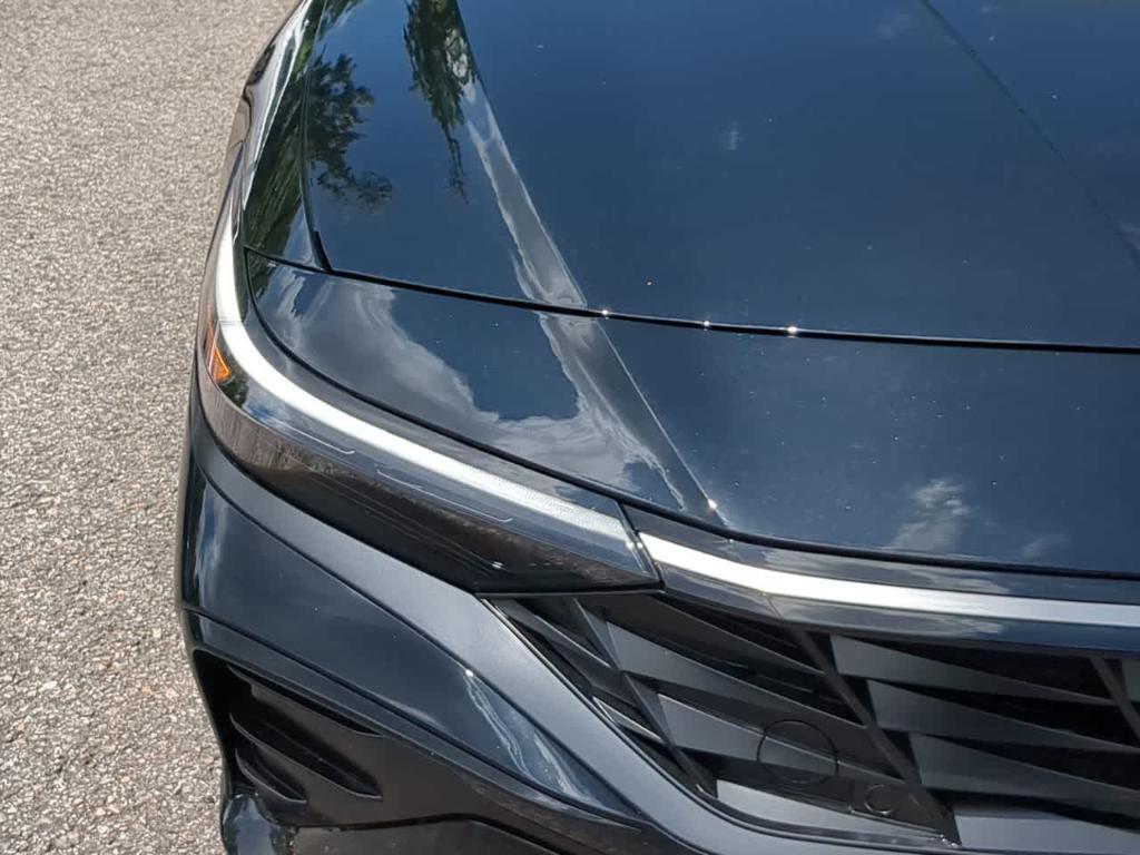 new 2025 Hyundai ELANTRA HEV car, priced at $30,310